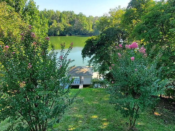 3rd image of 1680 Kaseys Lakeview Dr