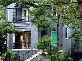 2720 S Carrollton Ave, New Orleans, LA