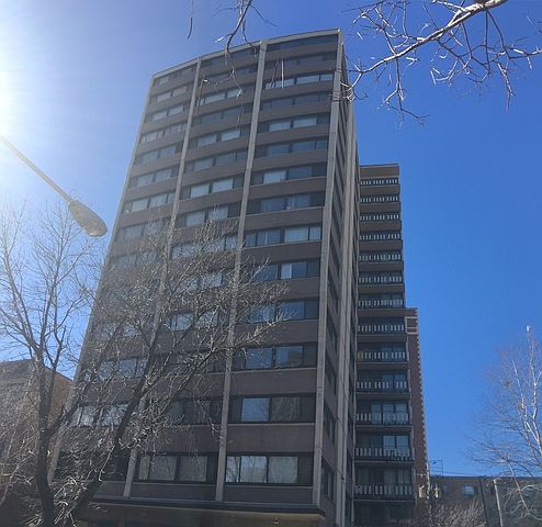 1st image of 6150 N Kenmore Ave APT 13D