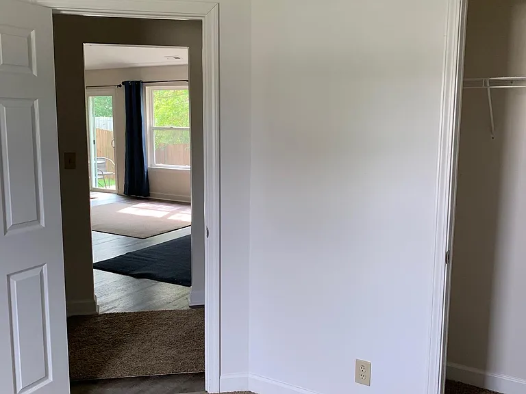 2421 Depauw Dr — Photo 11