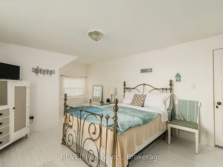 3819 Terrace Ln — Photo 24