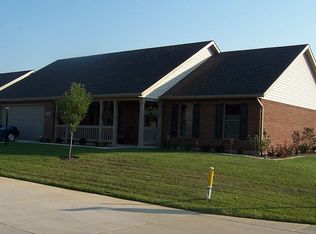 1796 Willow Lakes Dr, Springfield, OH 45502