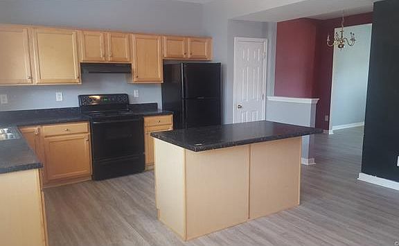 2nd image of 5609 Millwheel Way Unit 5609