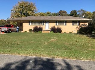 88 Lynn Rd, Florence, AL 35633