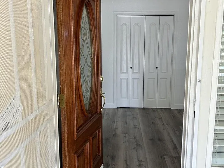 4724 W Manor Ct — Photo 3