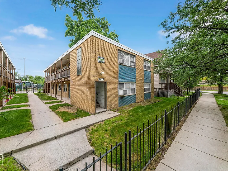 6618 S Wabash