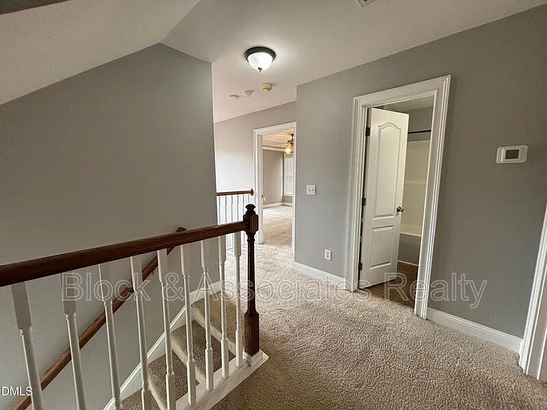 124 Factors Walk Ln — Photo 36