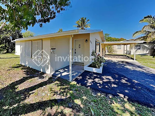 401 NW 48th Ter Photo 1