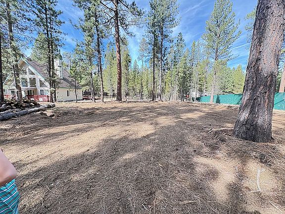 3rd image of 17046 Torrance Rd