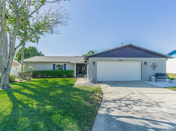 15816 Crying Wind Dr, Tampa, FL 33624