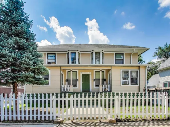 262 N Spring St #64, Elgin, IL 60120