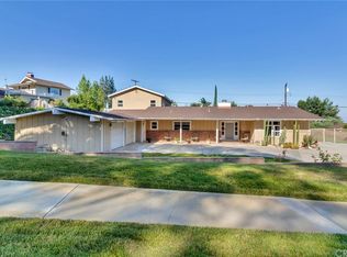 354 E Sunset Dr N, Redlands, CA 92373