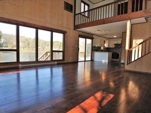 4th image of 144 Pinewood Dr N