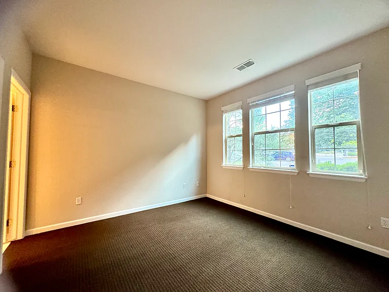 7877 Vallagio Ln — Photo 12