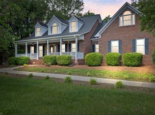 6115 Trotter Ridge Rd, Summerfield, NC 27358