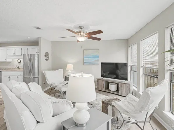 3540 Carlotta St, Pensacola, FL 32503