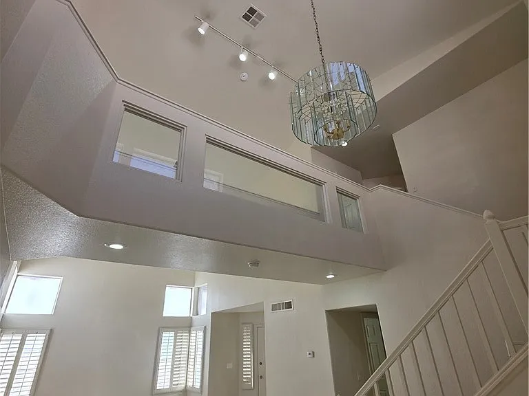 8008 Dover Shores Ave — Photo 39
