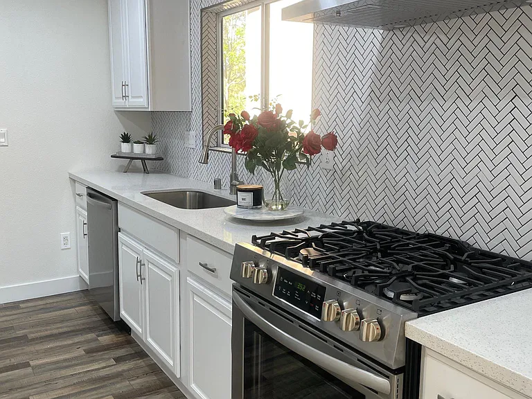 9433 Grand Mesa Dr — Photo 8