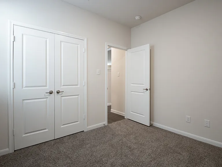 3608 Southbend Dr — Photo 16