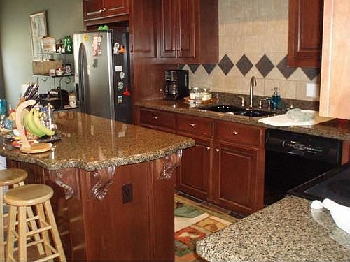 3rd image of 2908 Landon Ln