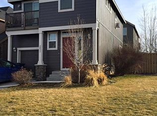 2827 NE Forum Dr, Bend, OR 97701