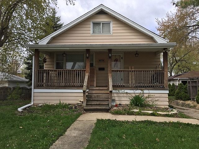 1st image of 738 S Fairfield Ave