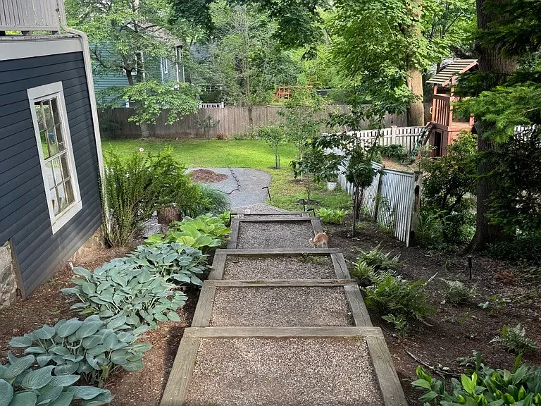 161 Highland Ave — Photo 27