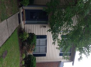 6 Southwood Dr, Smithfield, NC 27577