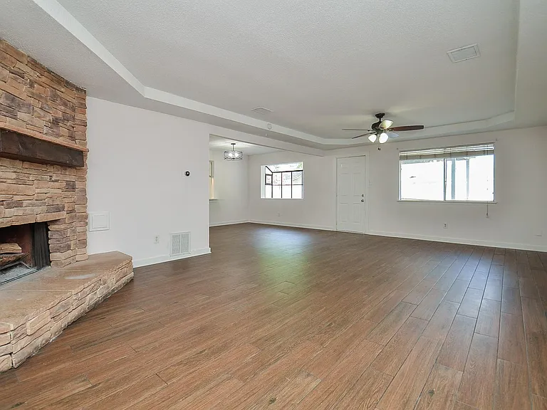 3722 Brier Gardens Dr — Photo 5
