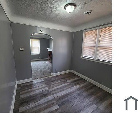 3rd image of 14834 Sussex St #2N