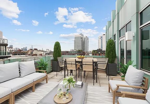 4th image of 101 N 5th St APT 6A