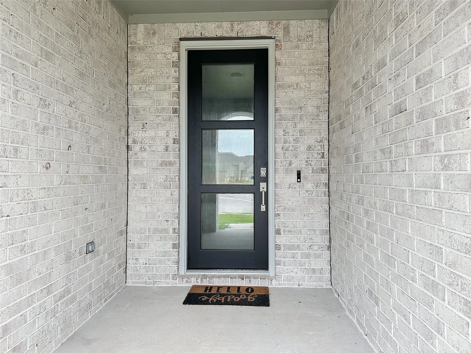 4 bed, 3.5 bath, 2831 sqft, $2,900 — Photo 4