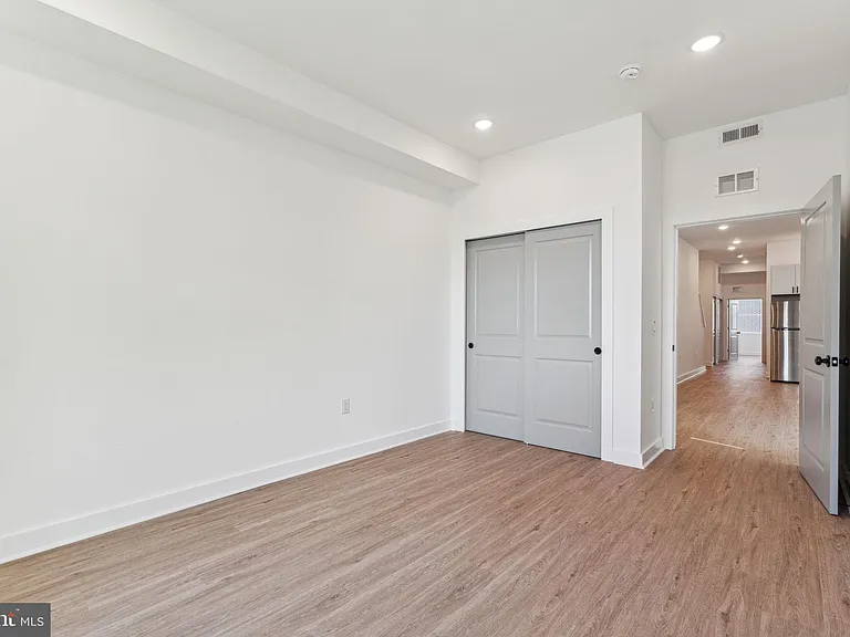 1028 W Dauphin St #3 — Photo 5