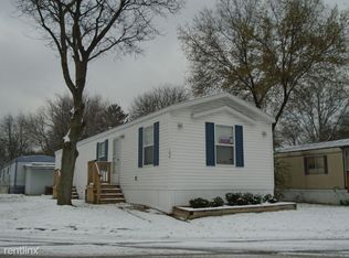 104 Harvard St, Auburn Hills, MI