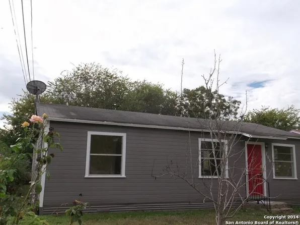 706 Sterling Dr, San Antonio, TX 78220