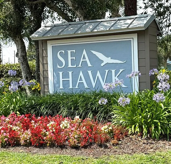 1033 Sea Hawk Dr — Photo 2
