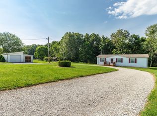 161 Hayes Rd, Charlotte, TN 37036