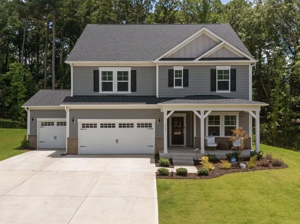 165 Hickory Grove Dr, Sanford, NC 27330