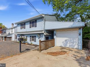 735 Newportville Rd, Croydon, PA 19021