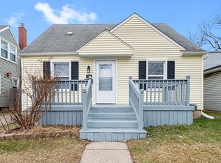 3360 Edgeworth St, Ferndale, MI 48220