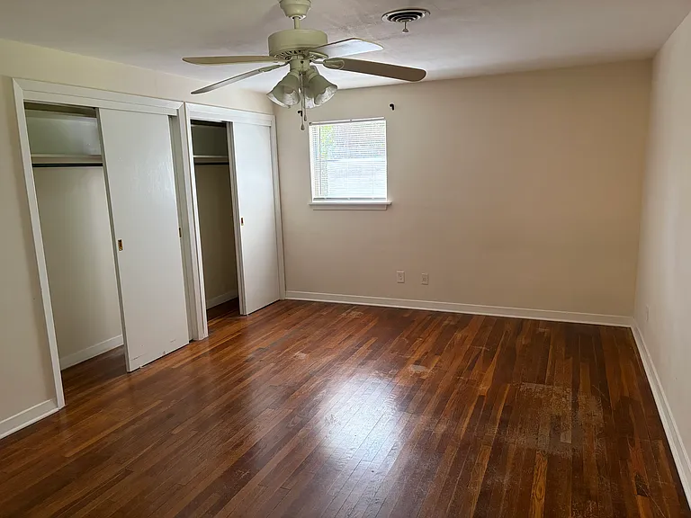 3715 Dunwoody Dr — Photo 13