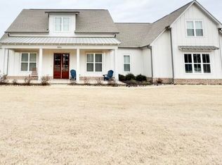 5861 Belmont Rd, Hernando, MS 38632