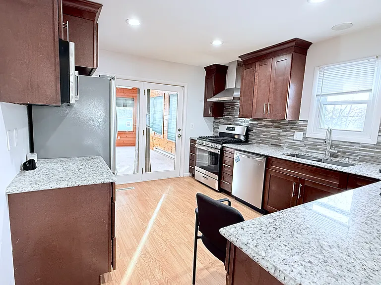 20 Morgan Way — Photo 7