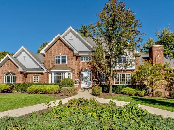2637 Wallace Dr, Flossmoor, IL 60422