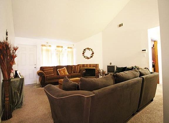5th image of 2108 Snowbird Dr