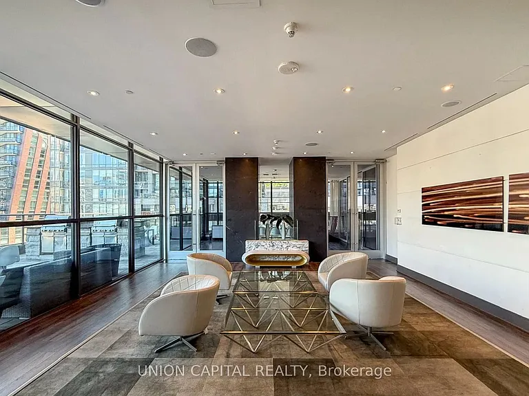 290 Adelaide St W #2406 — Photo 17