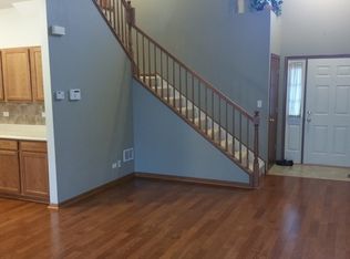 235 Courtland Dr UNIT E, South Elgin, IL 60177