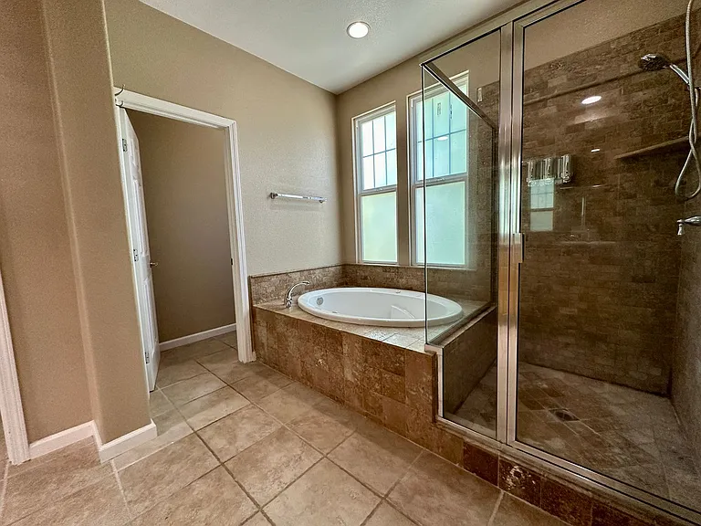 4397 Rivermark Pkwy — Photo 9