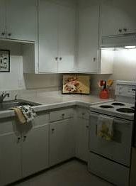1st image of 227 Pettis Ave APT 1