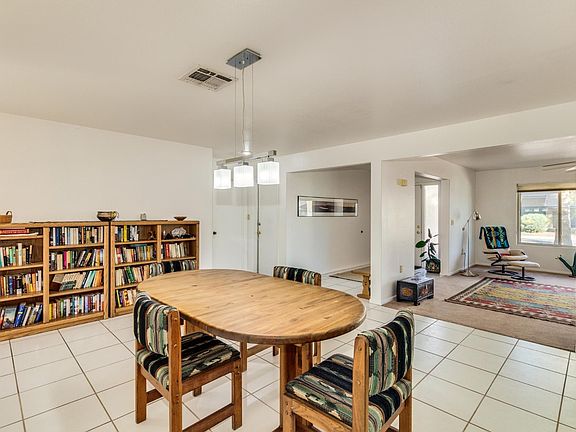 5th image of 1851 E Laguna Dr